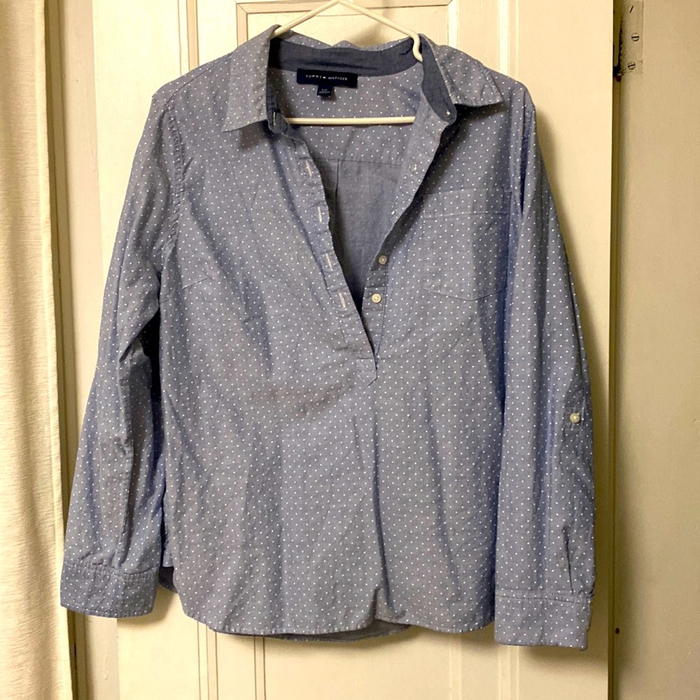 Half-button-up light blue and white dot Oxford shirt